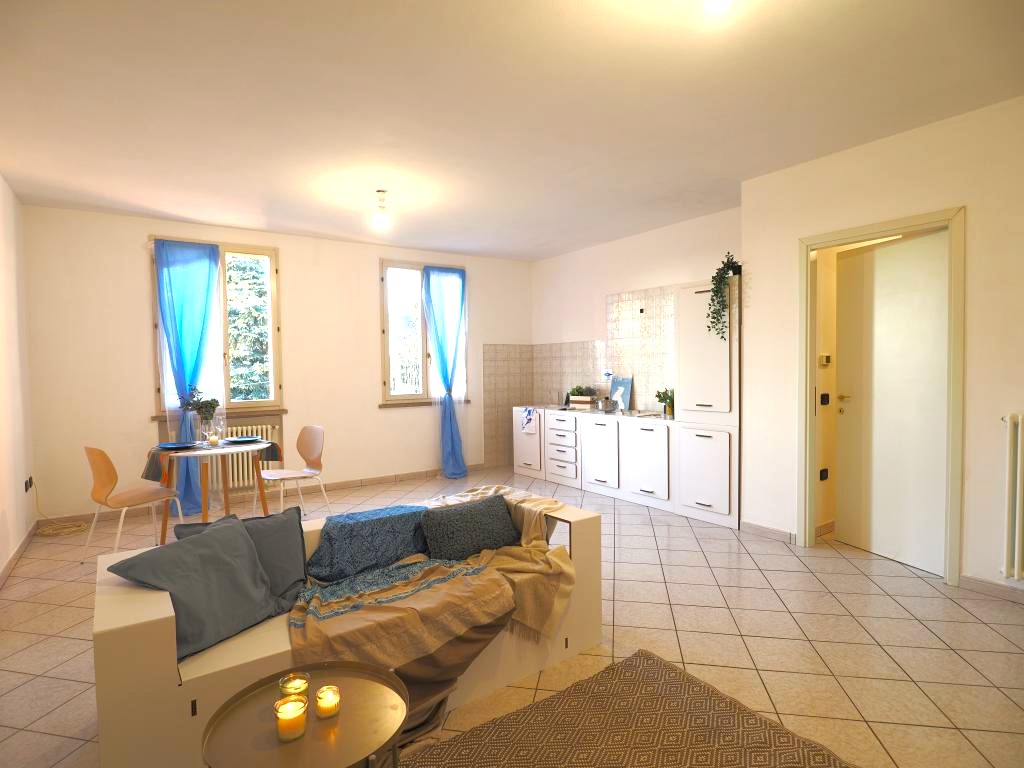 Rif. 2255 Bibbiano: Appartamento con Ascensore vicino al Parco dell'Anello € 130.000  