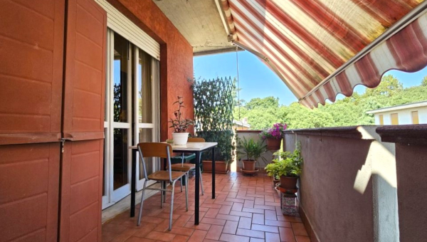 Rif. 2273 Bibbiano: Appartamento con due camere, garage e servizi in tranquillo quartiere residenziale € 118.000 